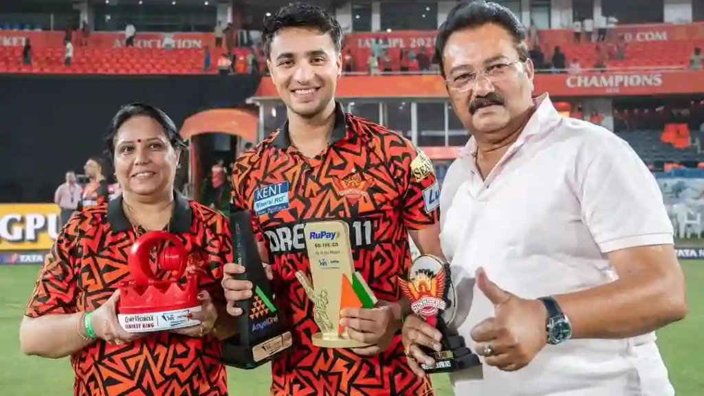  Abhishek Sharma : पिता का सपना बेटे की मेहनत